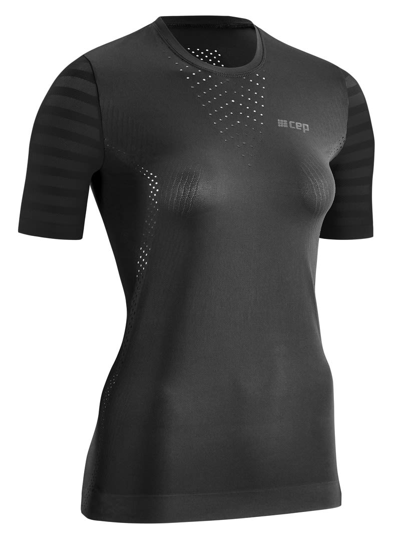 CEP RUN Ultralight Shirt Short Sleeve Schwarz- Female T-Shirts- Grsse XS - Farbe Black