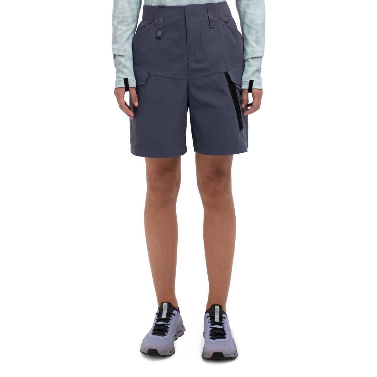 On Running Explorer Shorts Lila- Female Shorts- Grsse XS - Farbe Flint